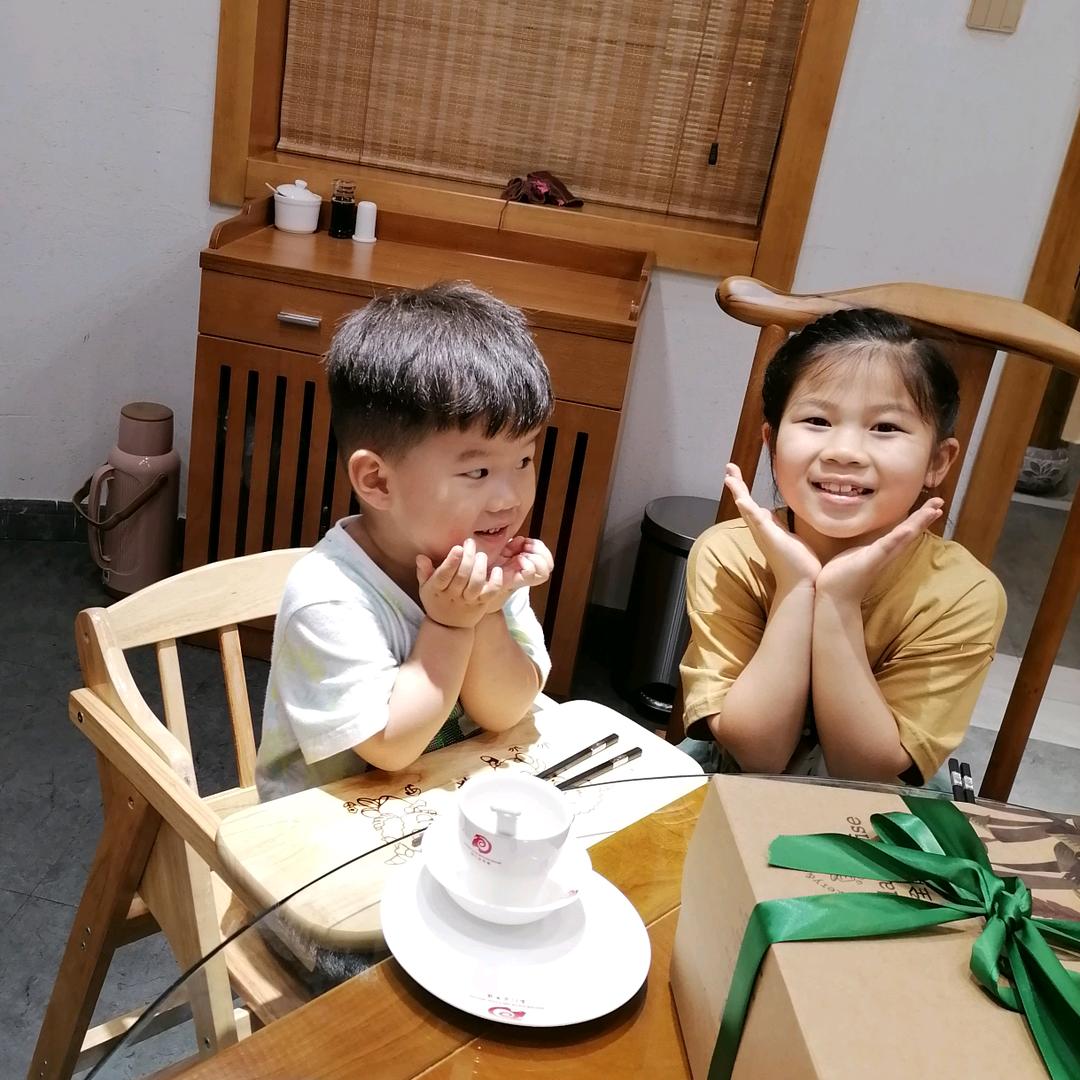 可爱的小安妮！💕