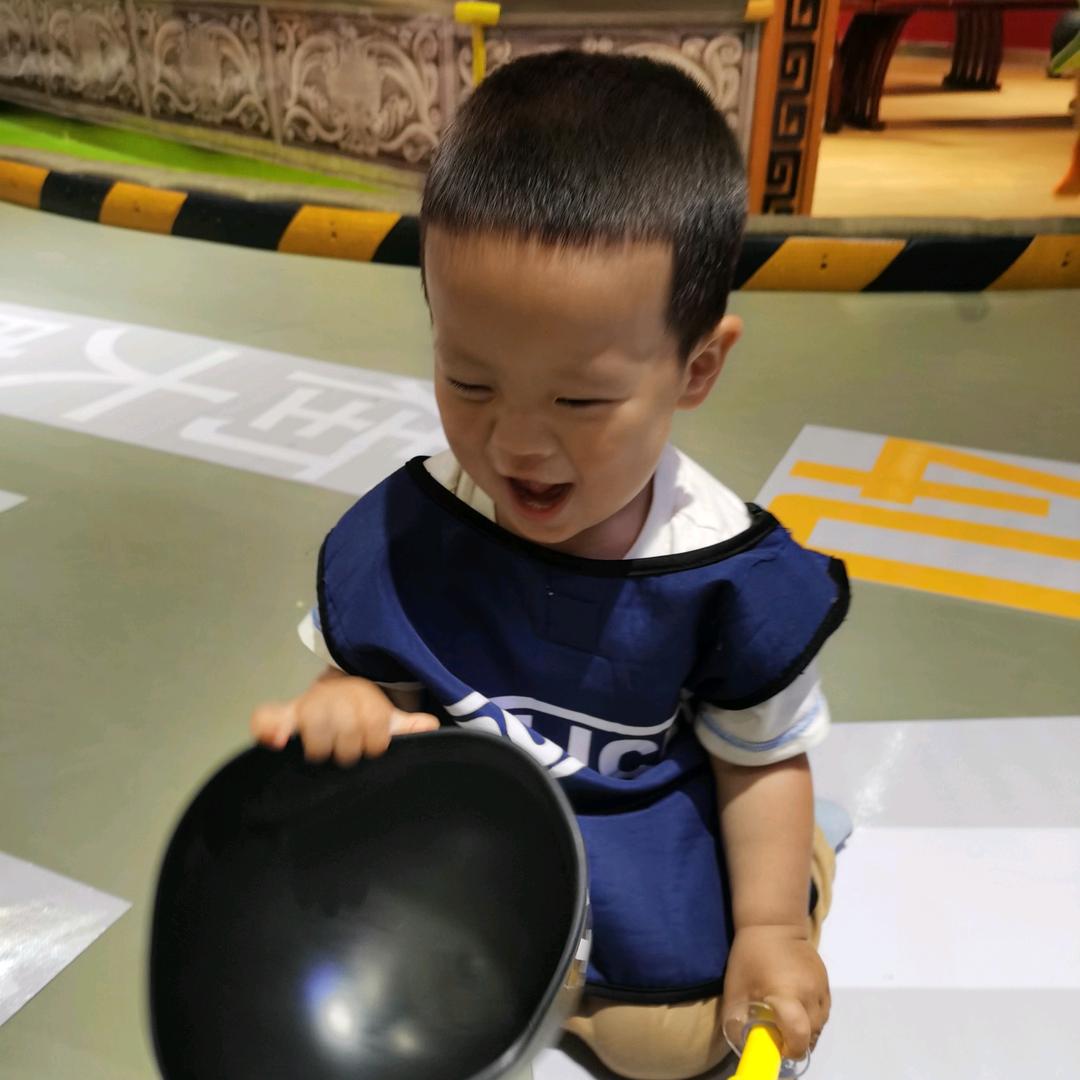小哄哄