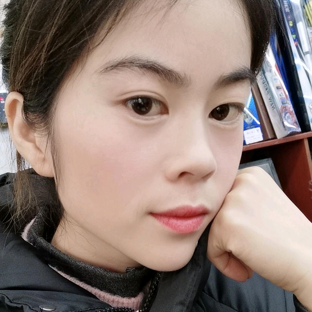 卖鱼竿的小幺妹
