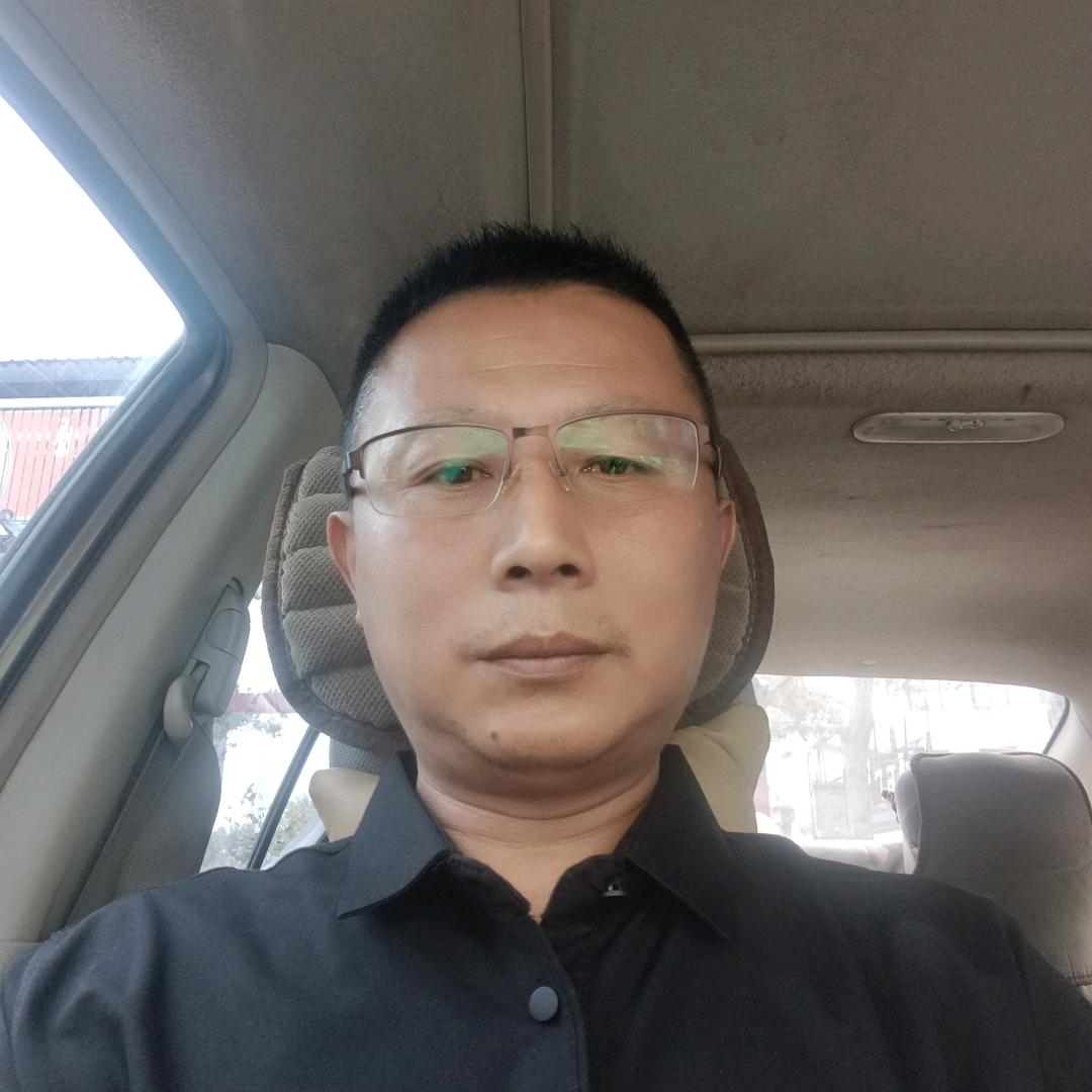 淡淡烟草味(开会散会)