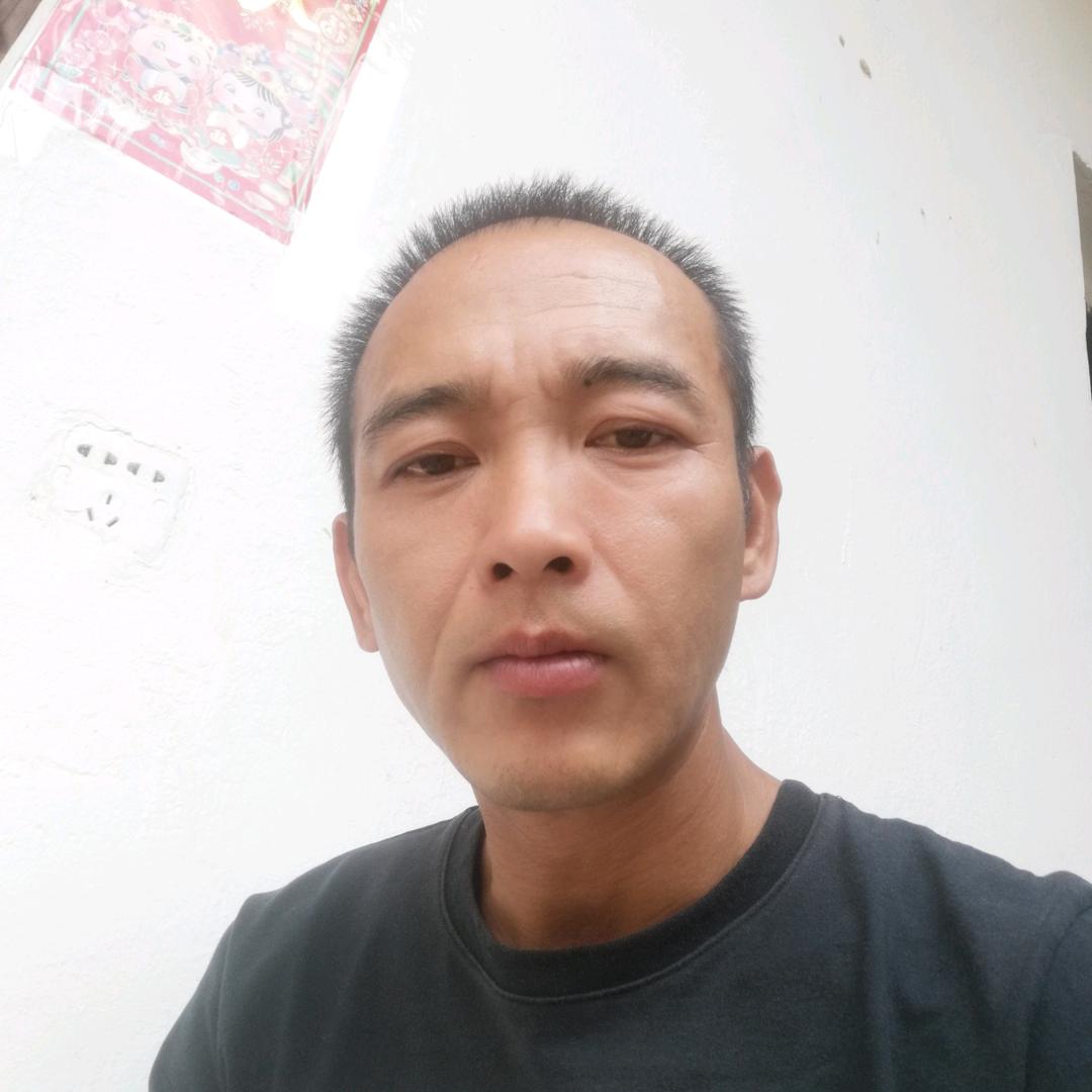 亮哥，风雨无阻