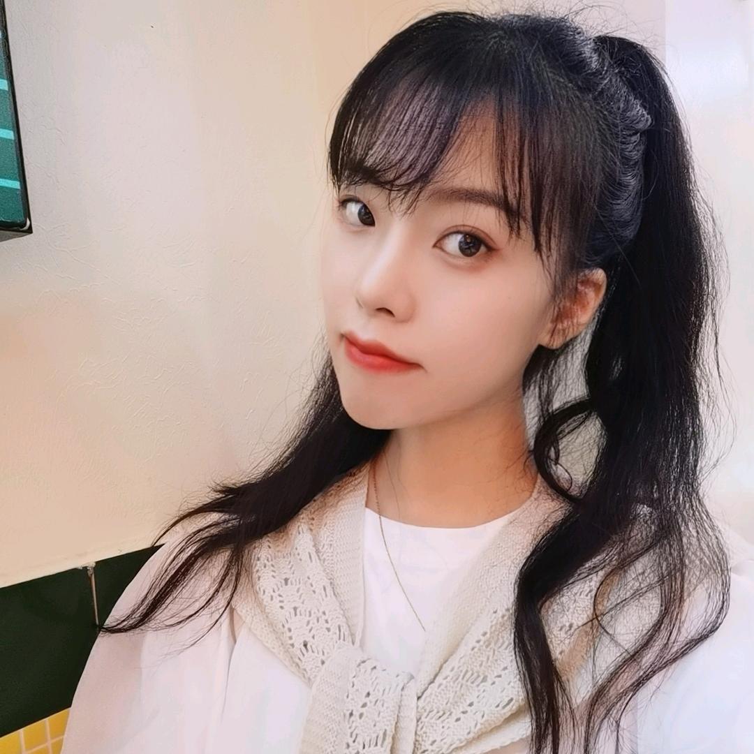 是小太阳吖O o。