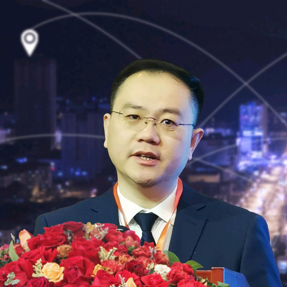 杨磊校长