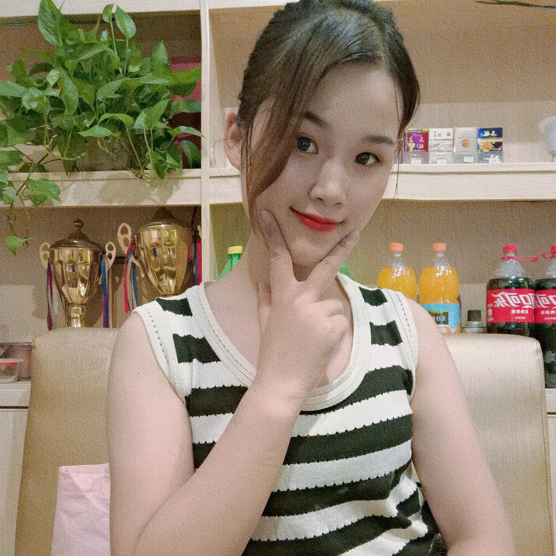 小丽很普通