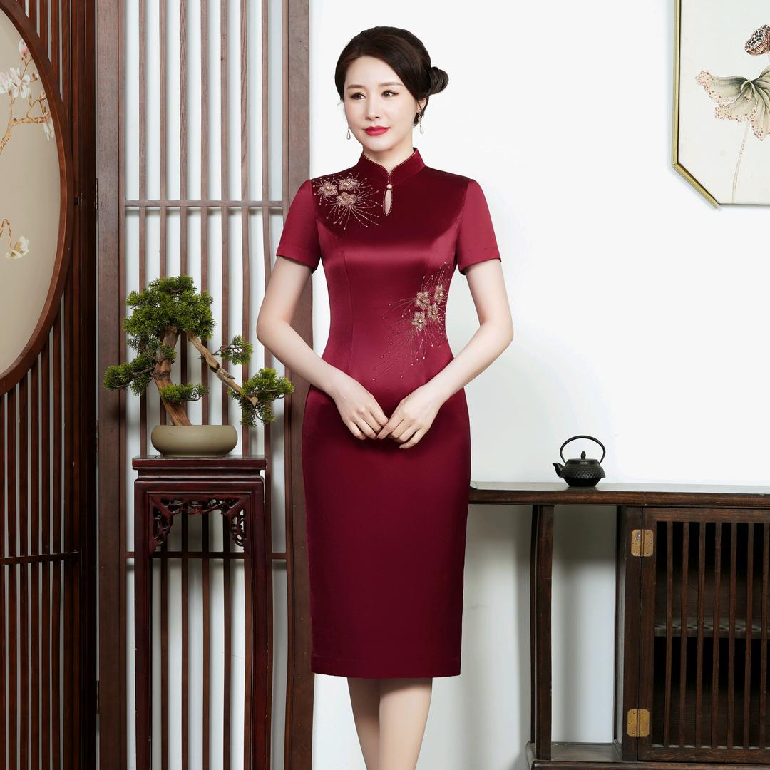 名澜服饰