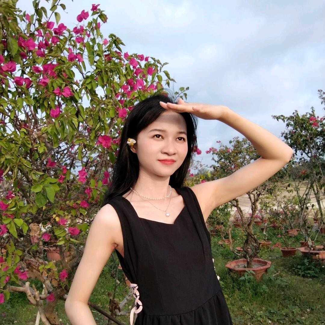月月吖