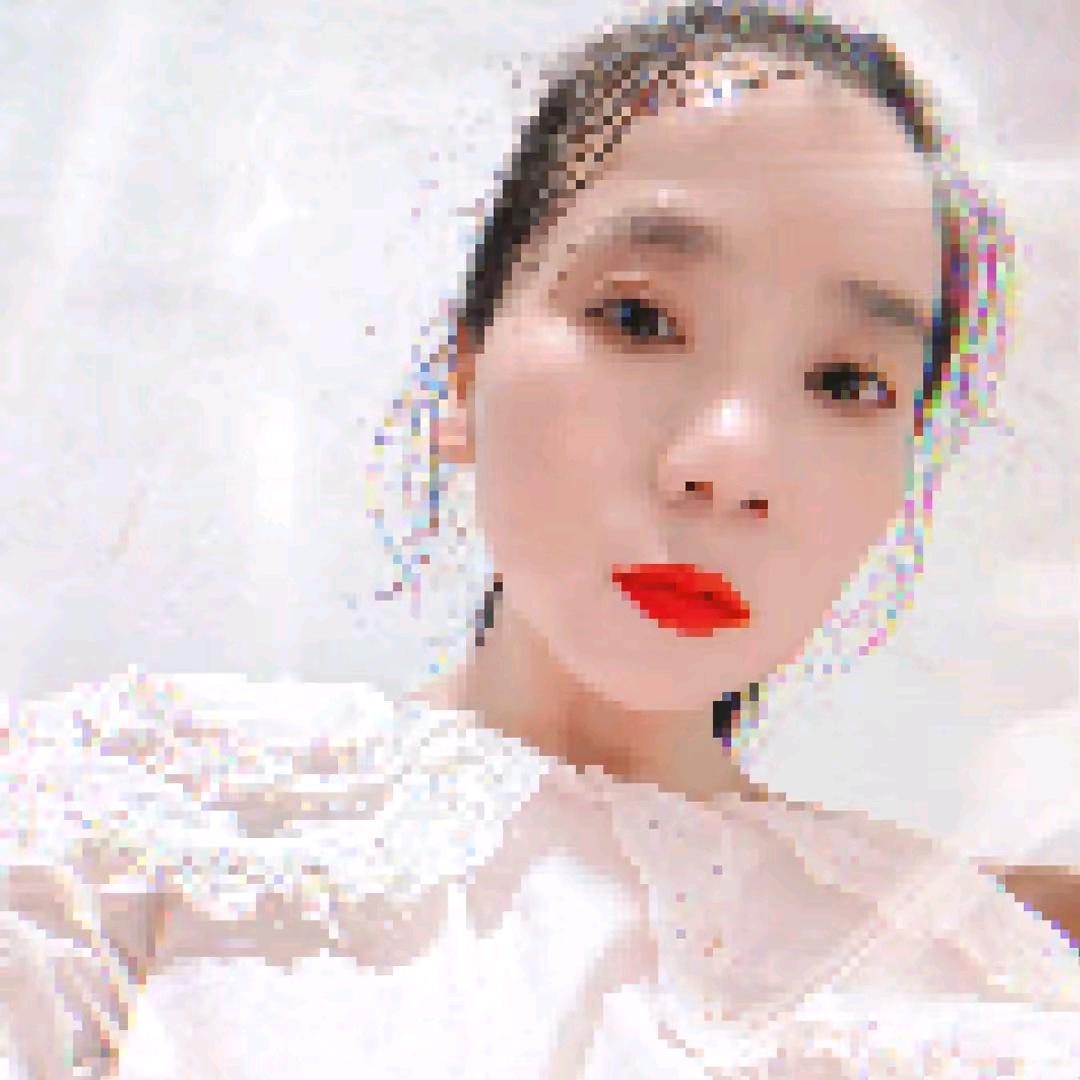 英子