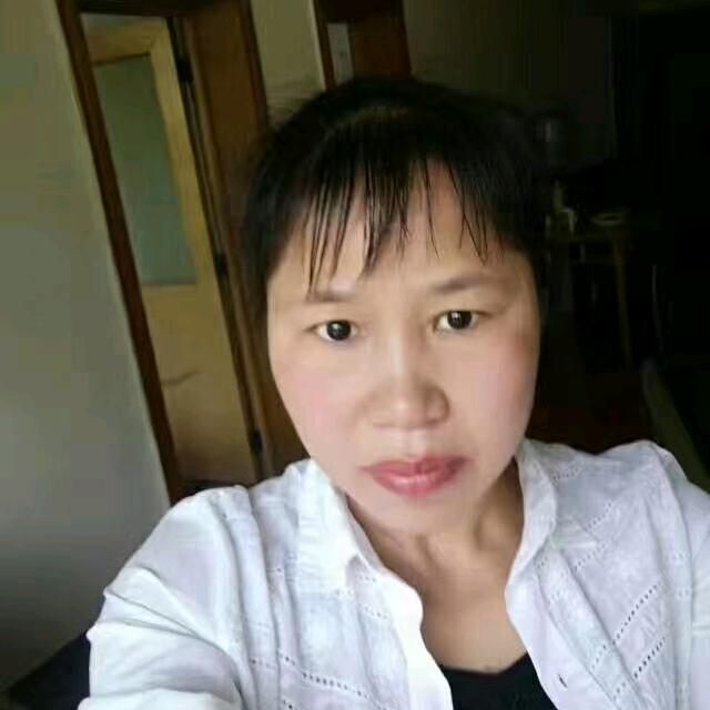 何艳