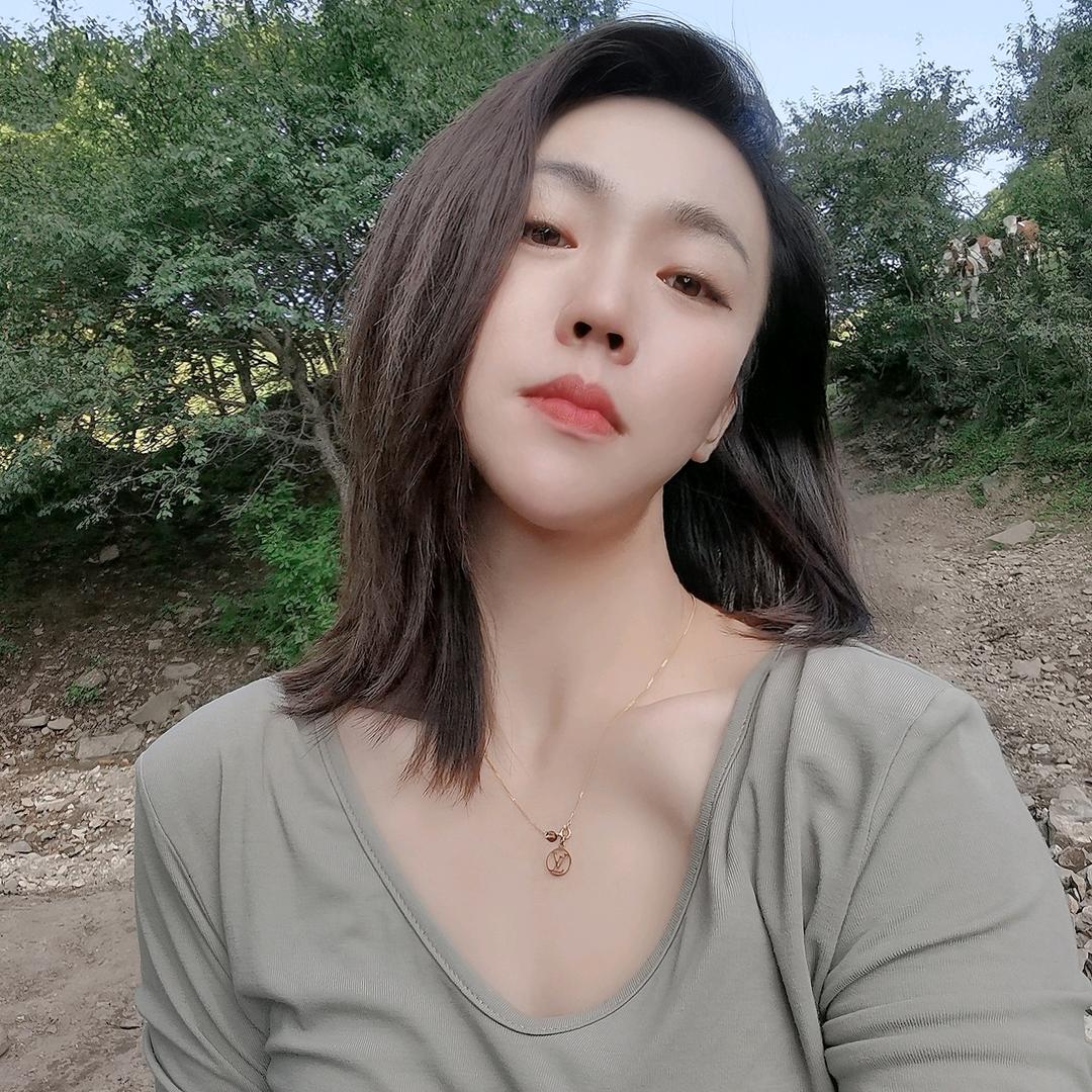 ᥫᩣ.美龄小姐姐