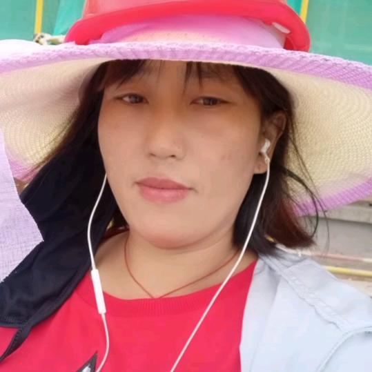 英子