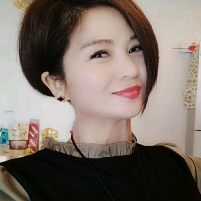 王玲🍎