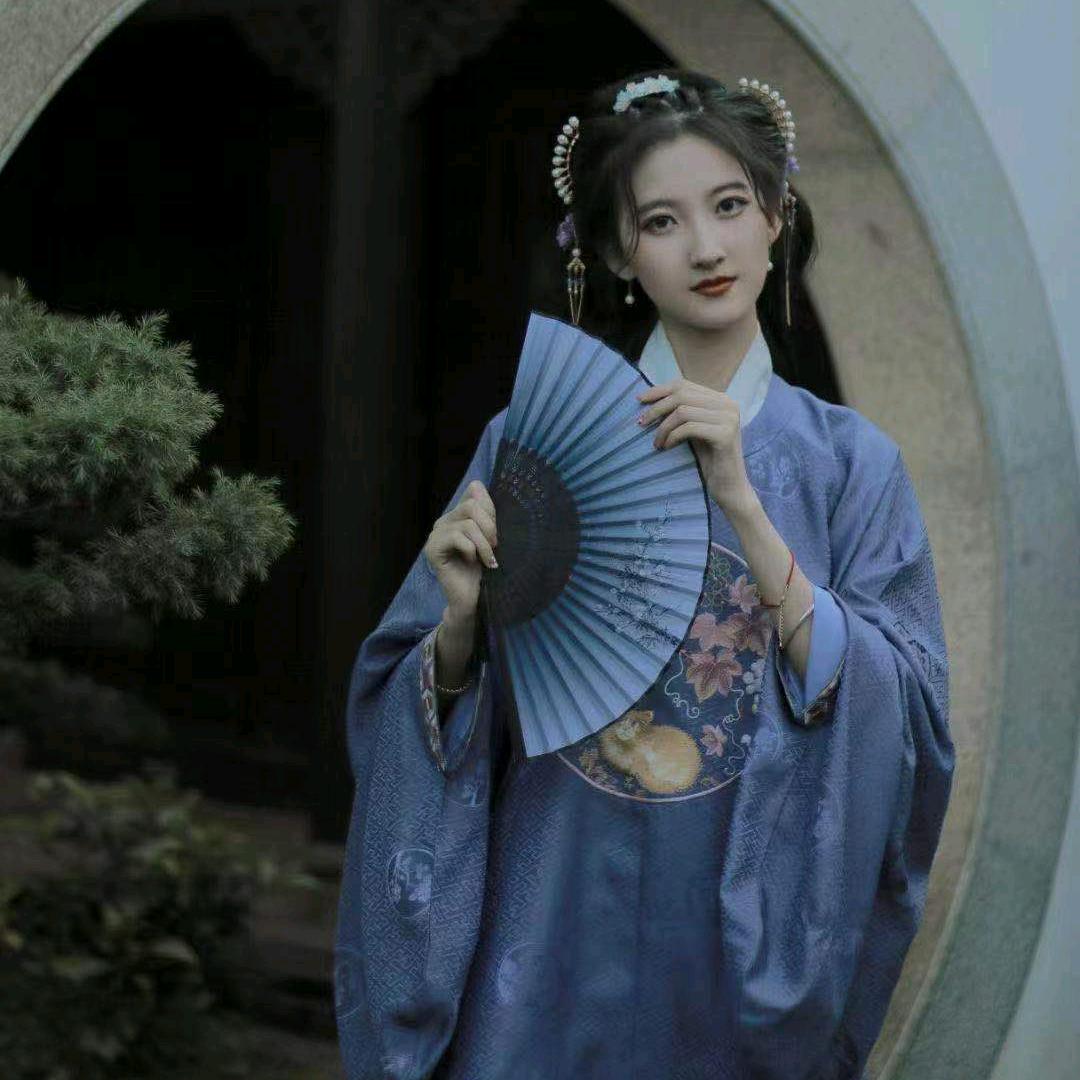 菜团本白(／_＼)大怨种