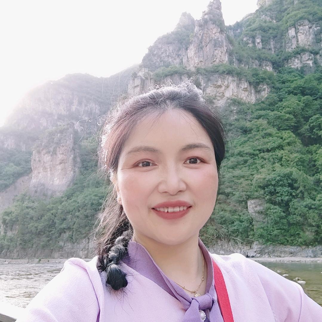 阳光明媚