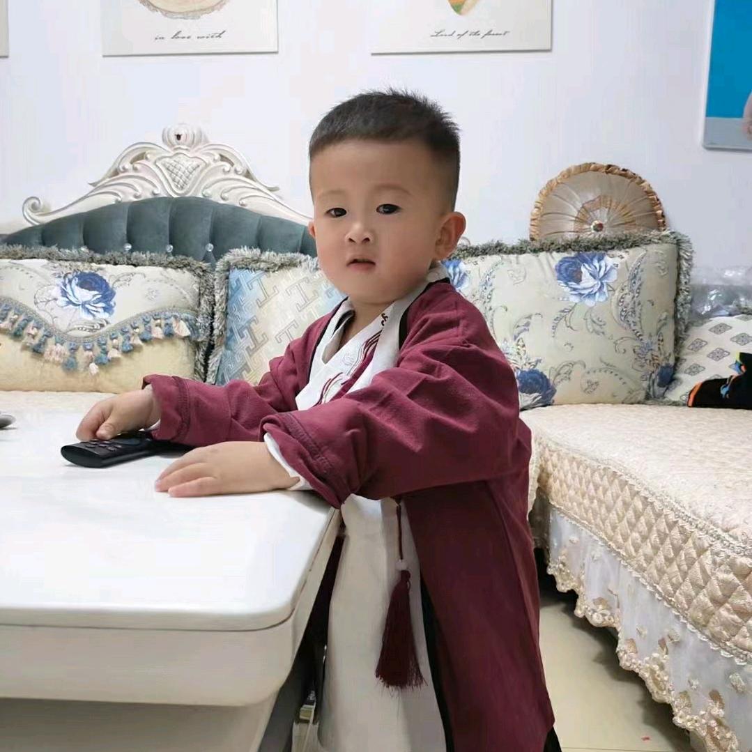 黄梓恒奶奶