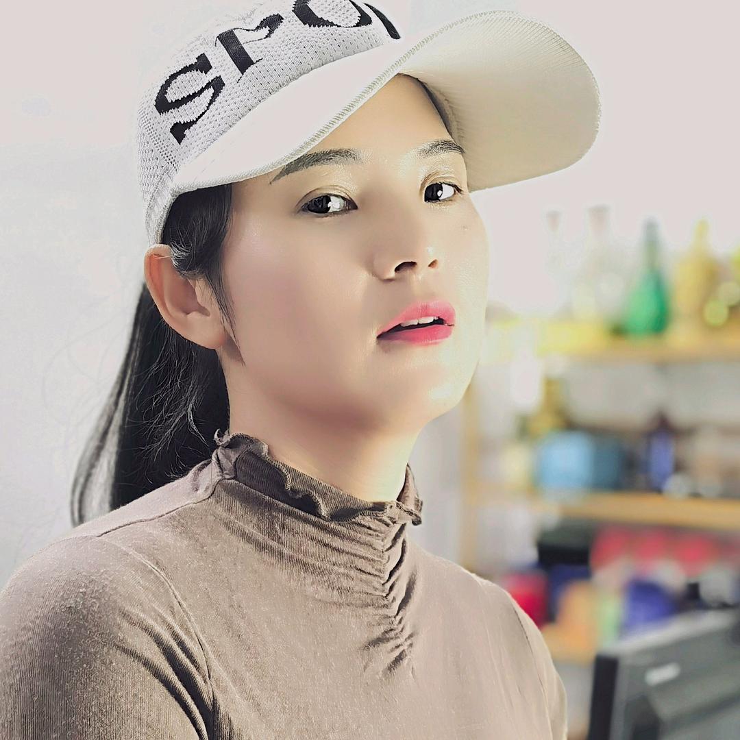 许秋婷