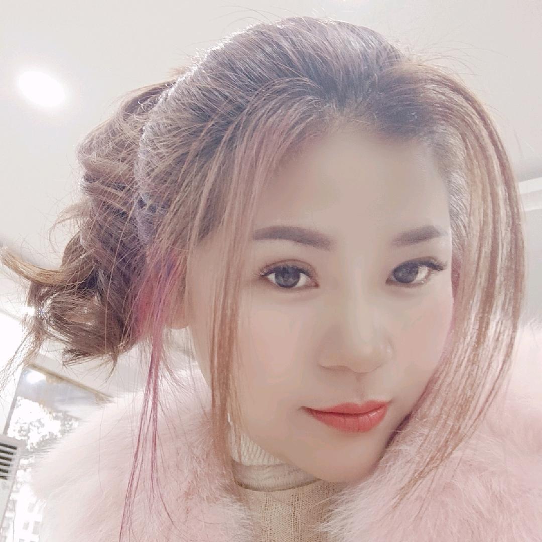 娄底雪姐金点子家具沙发厂