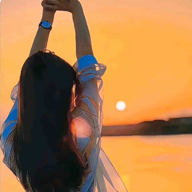 黑不溜秋