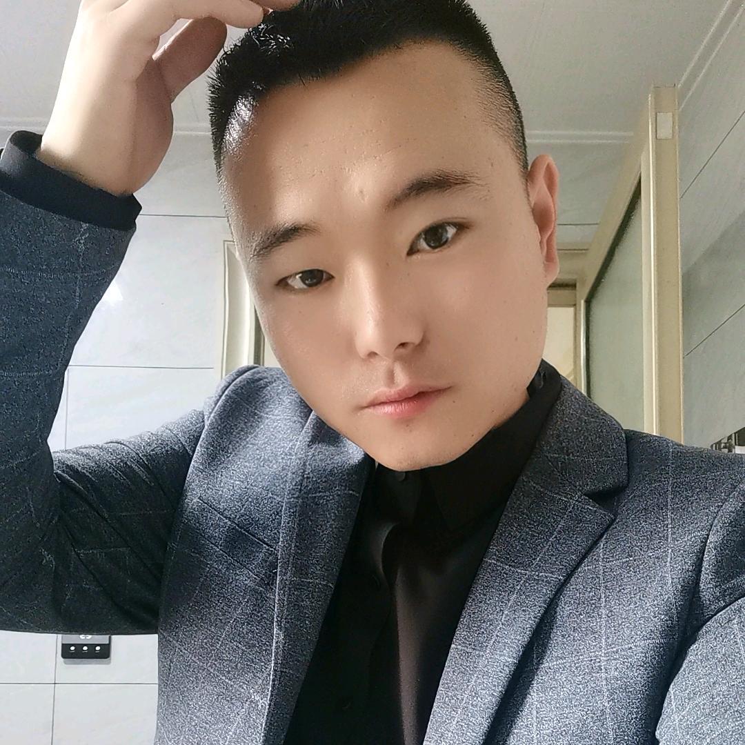 康康是干包桌的