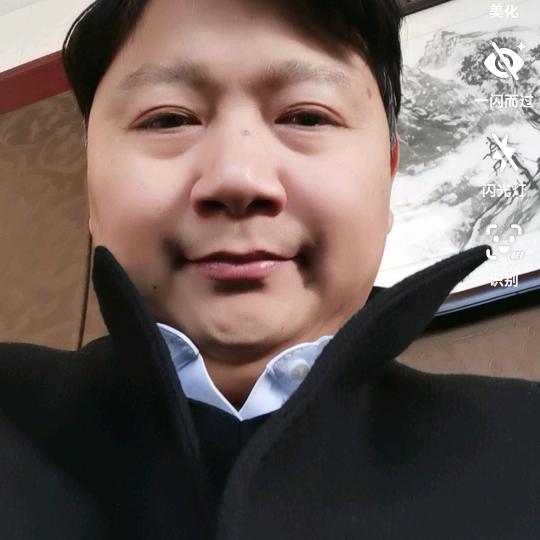 黄梅山庄庄主