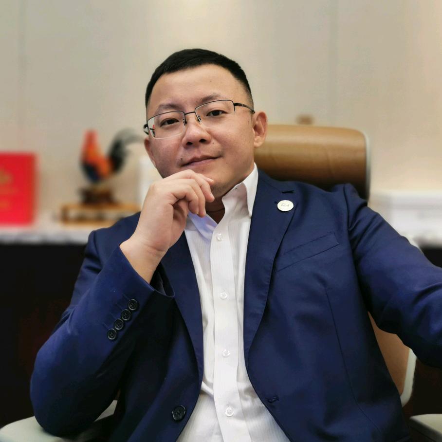 荣兴元酒店集团 邓平