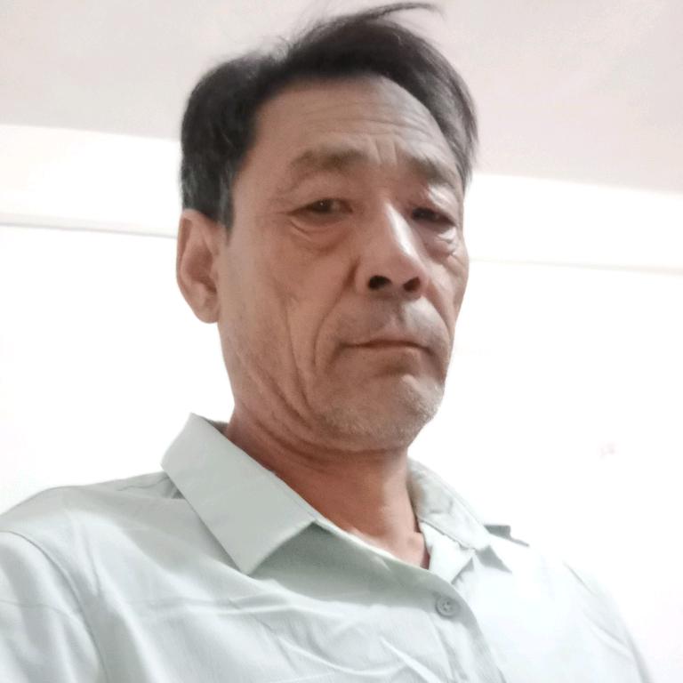强哥😎