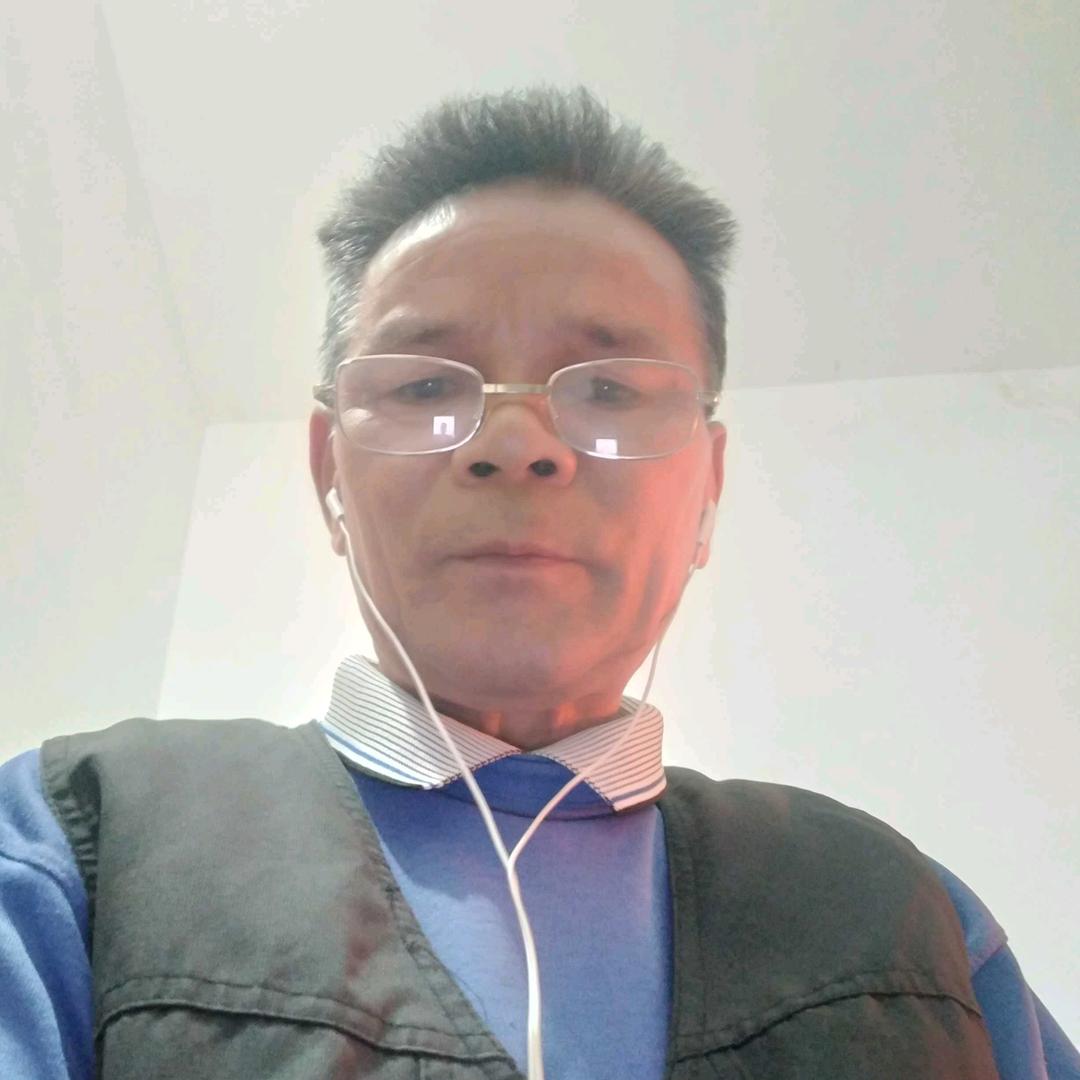 我是板岜村中乐屯