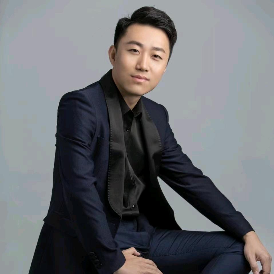 滕州骁龙乒乓陈老师
