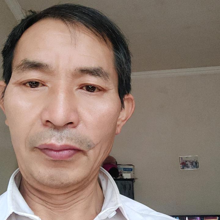 胡思忠