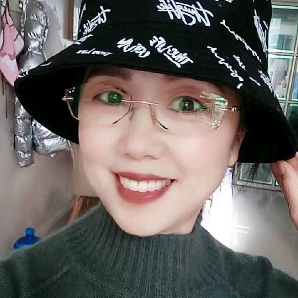 蓝天宫姐³⁶⁹下午1点30分开播