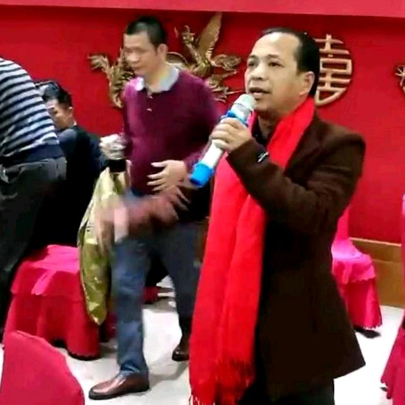 乡村黄基剛