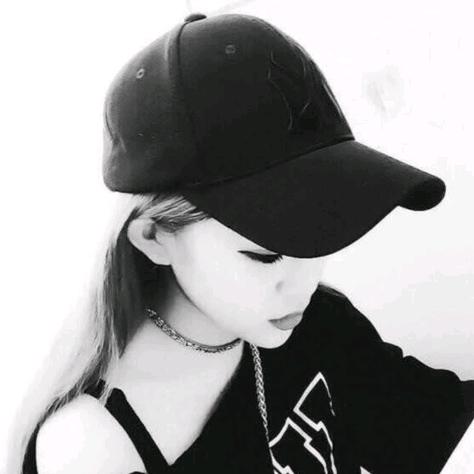 冬天里的白玫瑰