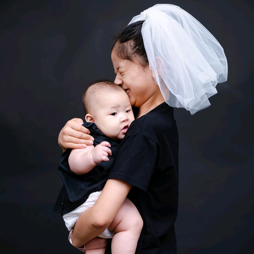 铺张浪费扬扬得意李子园