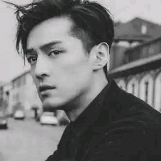 浅忆落墨