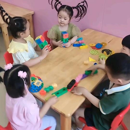 林庄幼儿园王老师