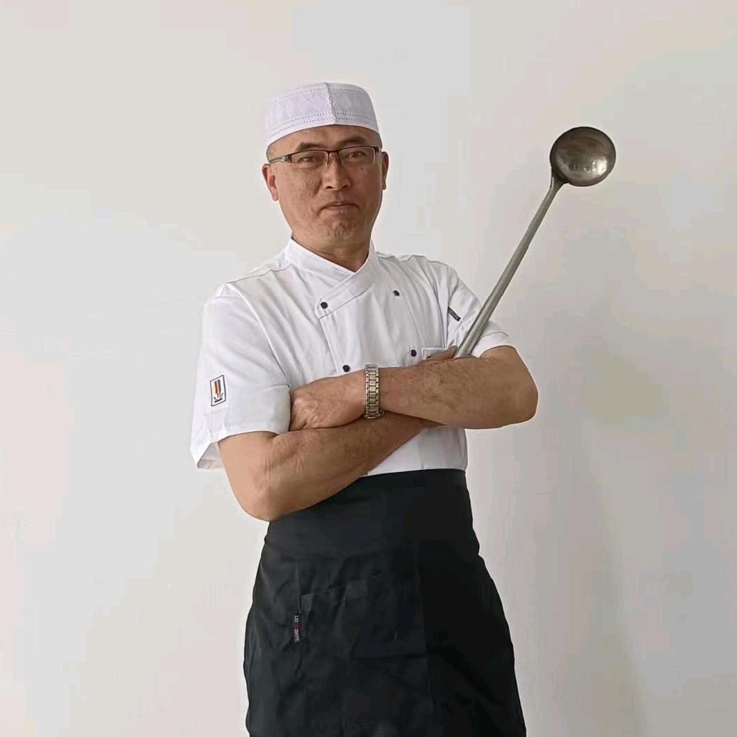 圆角分小吃店，眼睛哥