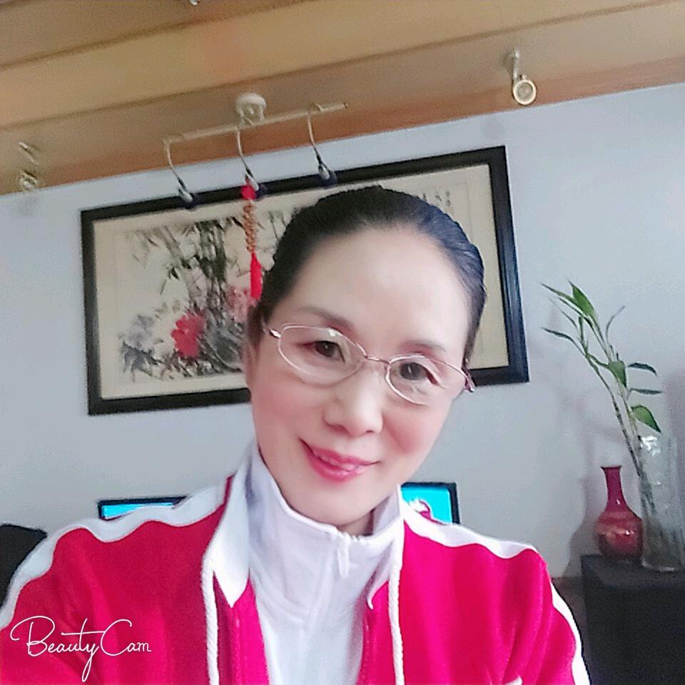 云朵朵头像