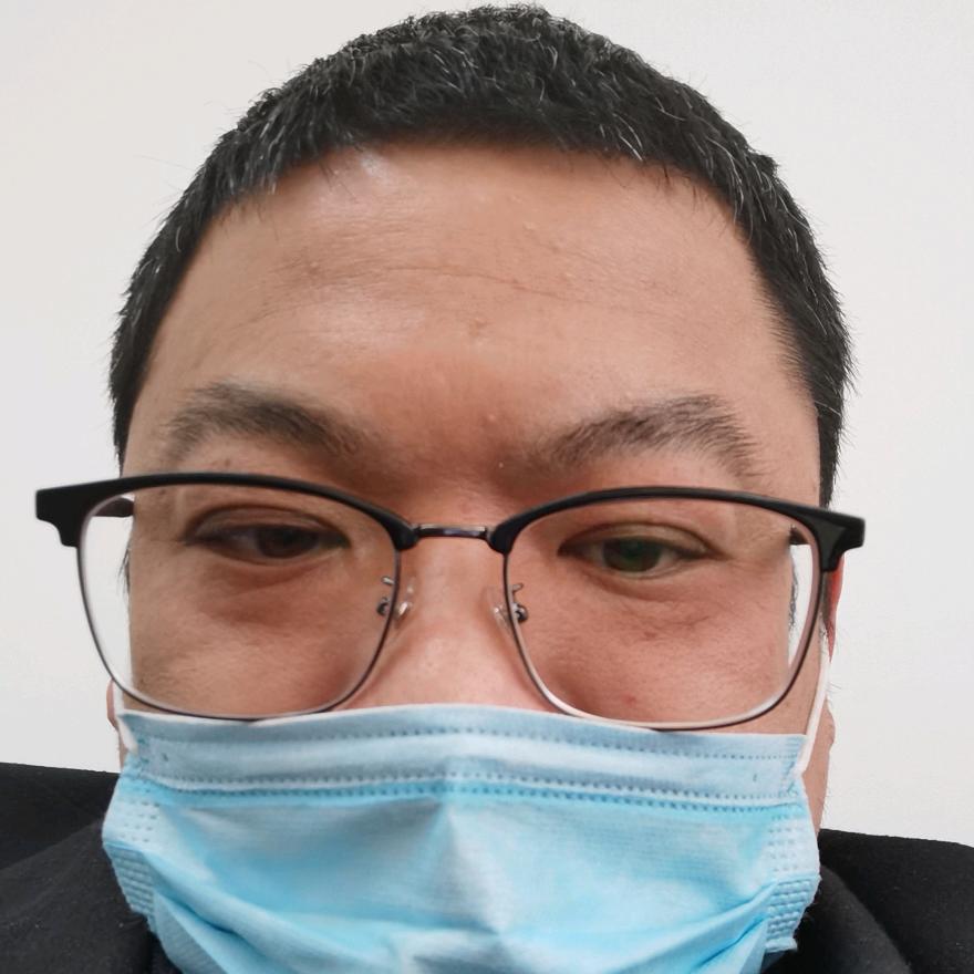 大伟@