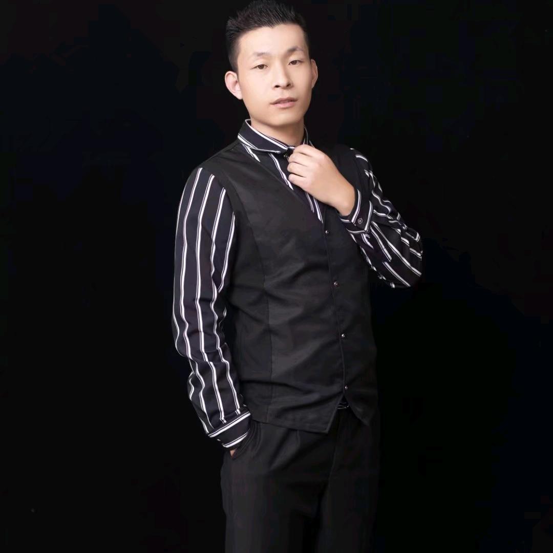 刘少华