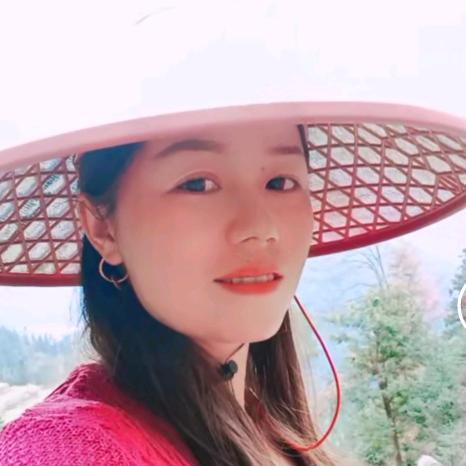 苗寨村姑