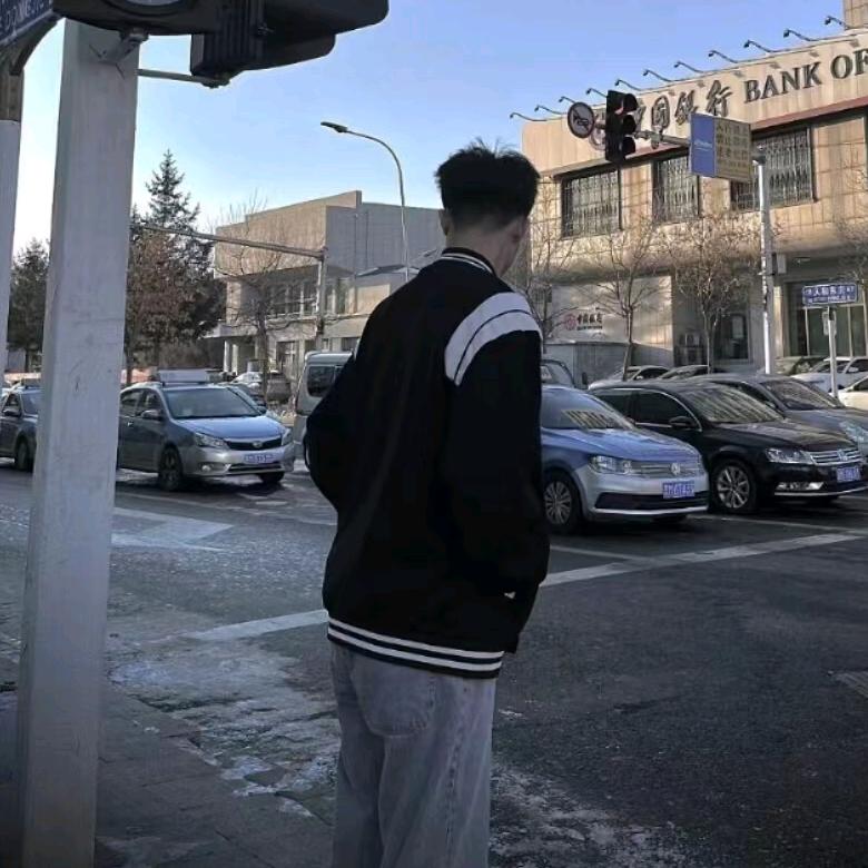 鹏.