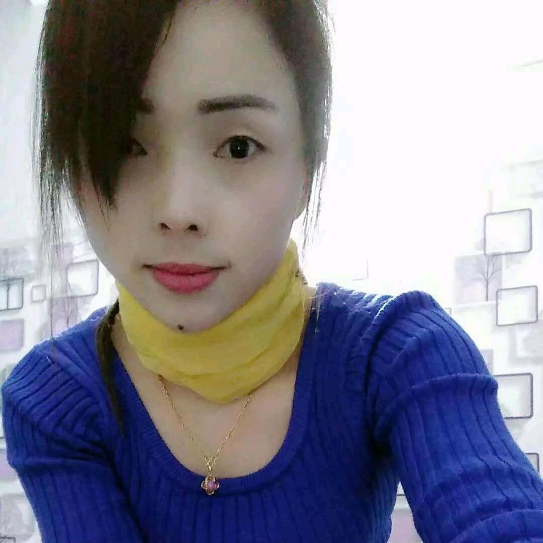 小彭喜欢大叔哈哈）