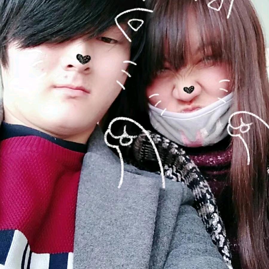 不第秀才文具多