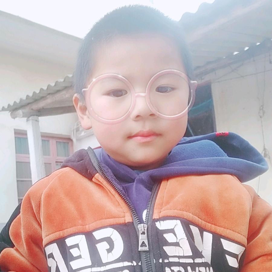 李谭