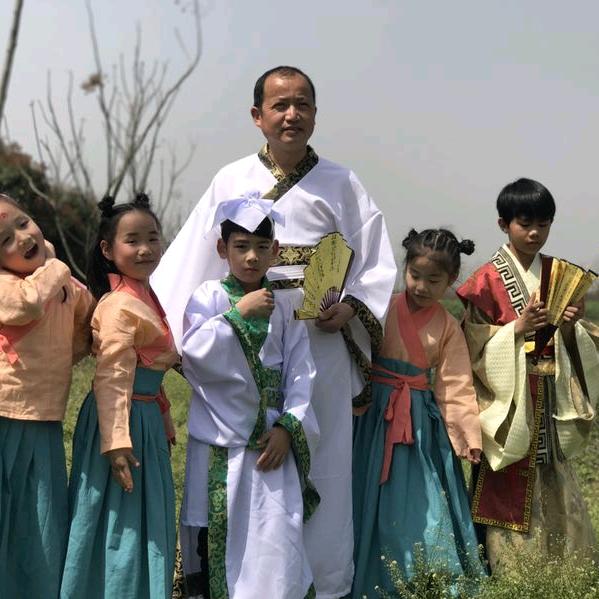 用户2729938615985彭哥