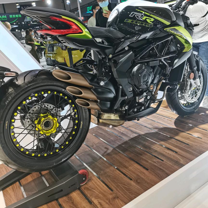 酉阳壁虎机车工作室