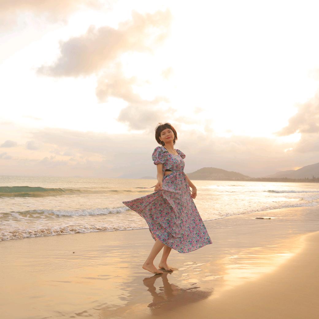 万宁万城综合服装店