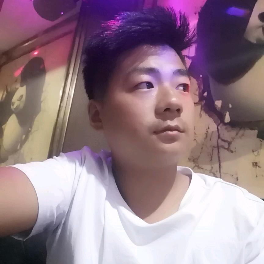 只饮烈酒不谈过往《~》