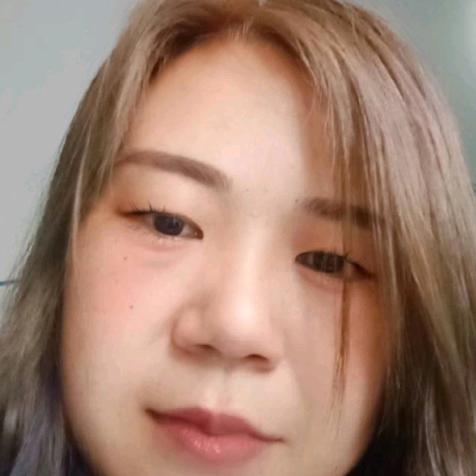 美丽自信的胖妞