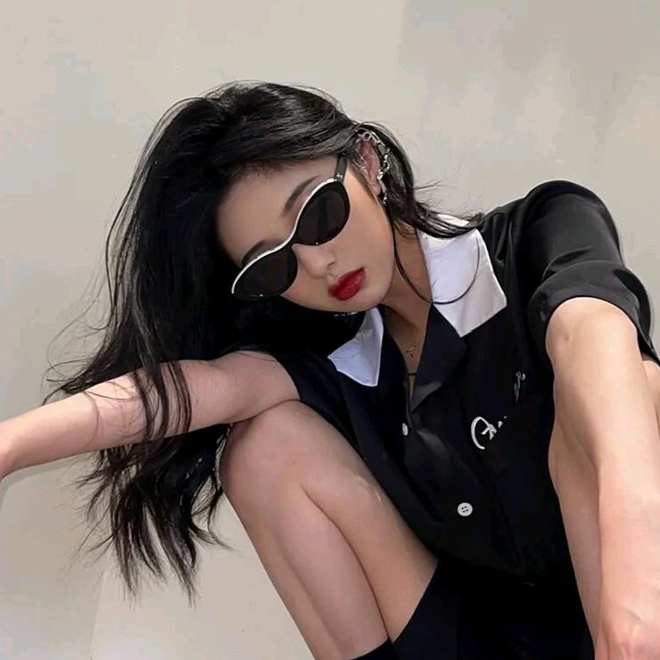 小楊莓🍓烦恼