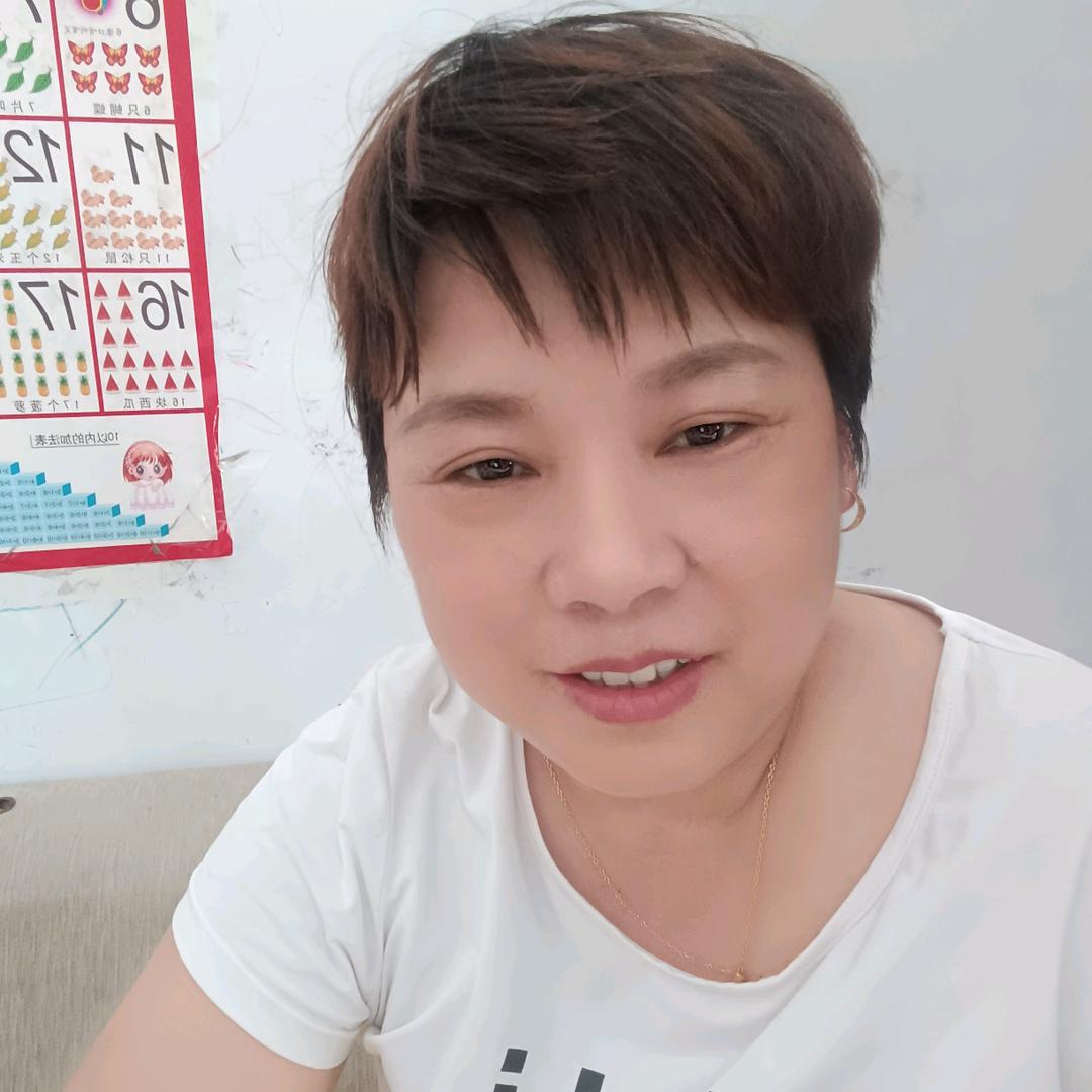 桂英.